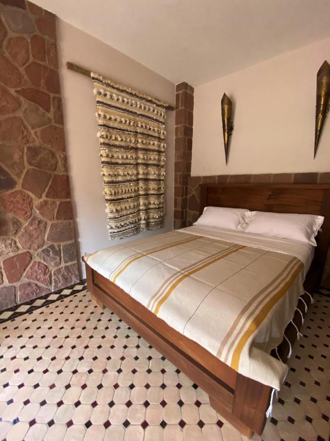 Boutique Guesthouse Dar Zohra Aghbalou Buitenkant foto